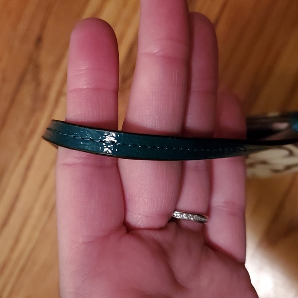 Coach small signature wristlet - Picture 4 of 4